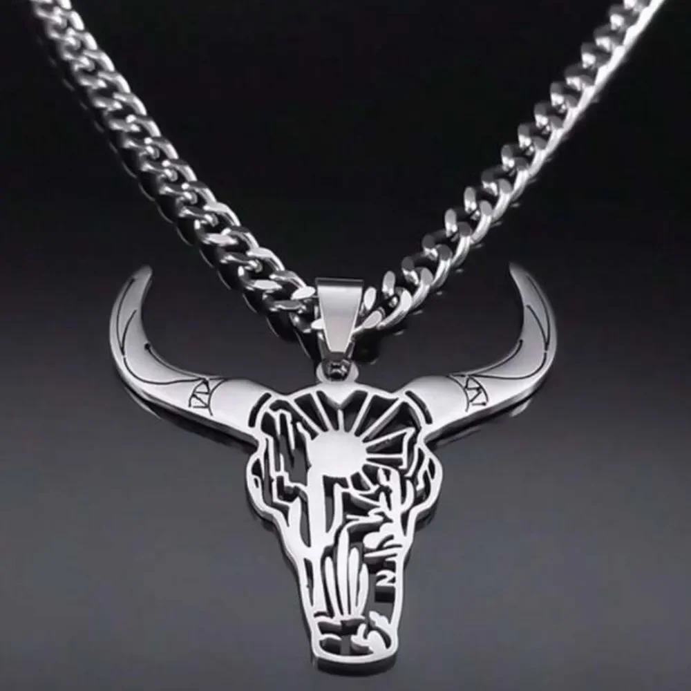 Silver Bull Skull‎ Pendant Necklace